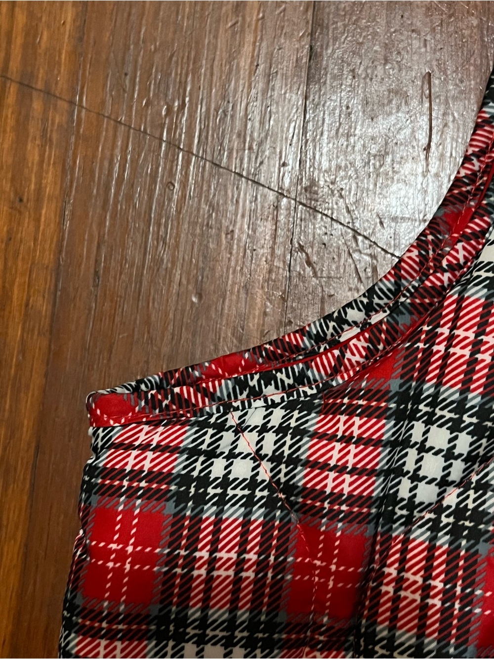 Lands' End Women’s Red and Black Plaid Zip-Up Vest Size Large Christmas Holiday - Picture 4 of 7